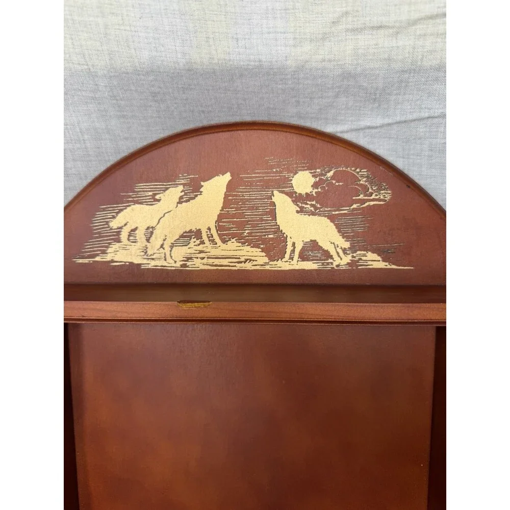 Bradford Exchange Wooden Wood Perpetual Calendar with wolves wolf Vintage read